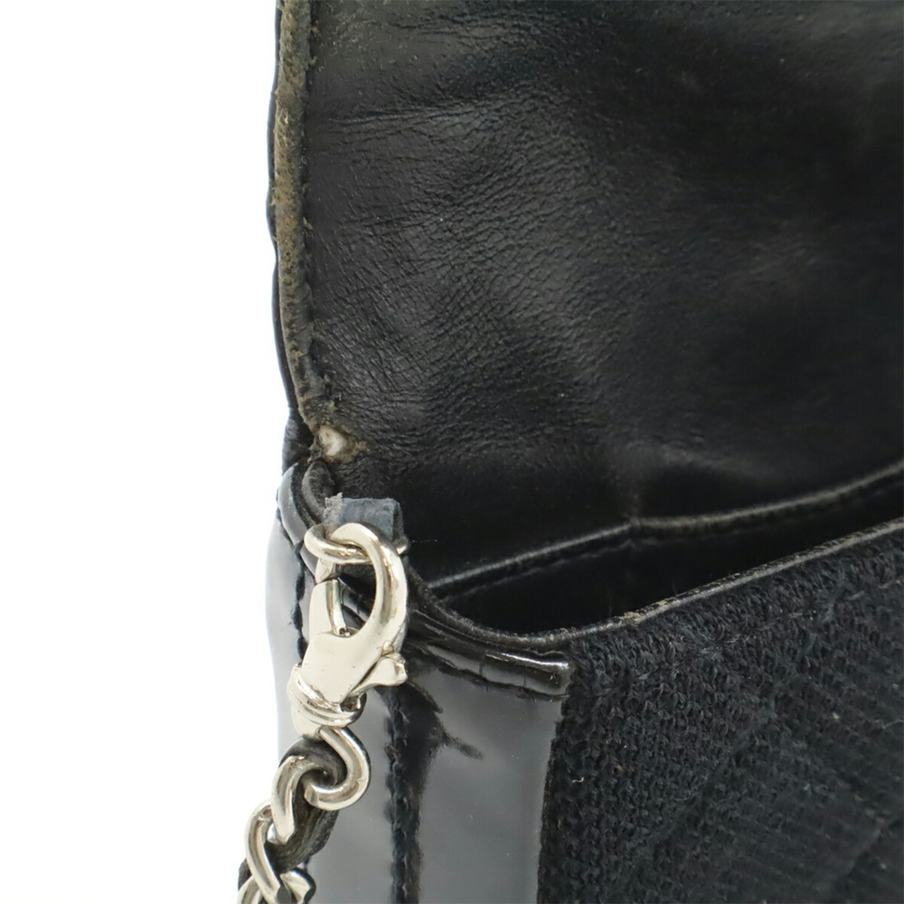 CHANEL Black Leather Shoulder Bag - Picture 7 of 9